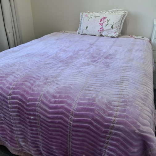 Azzaro-blanket