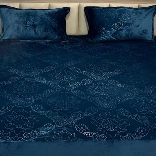 Croma fitted Winter bedsheet