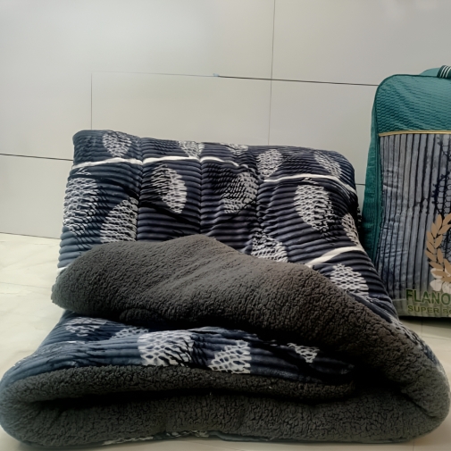 Print-Pencil-Double-Quilt